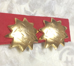 Vintage KENZO golden sun, star shape mod earrings. Chic, mod, and rare masterpiece jewelry. Great gift idea. 060905r1