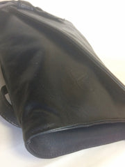 Vintage Valentino Garavani, Black nappa leather clutch purse, shoulder bag with tied bow, ribbon and V logo motif at front. 060616r4