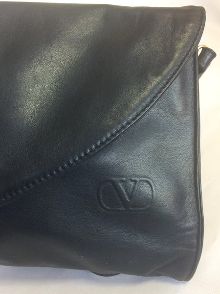 Vintage Valentino black nappa leather bolide style bag with a large V –  eNdApPi ***where you can find your favorite designer  vintages..authentic, affordable, and lovable.