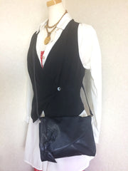 Vintage Valentino Garavani, Black nappa leather clutch purse, shoulder bag with tied bow, ribbon and V logo motif at front.