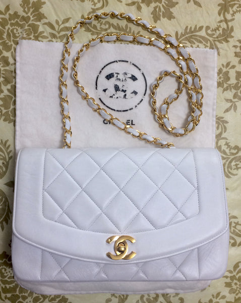 Vintage CHANEL beige lambskin classic 2.55 flap chain shoulder bag, Di –  eNdApPi ***where you can find your favorite designer  vintages..authentic, affordable, and lovable.