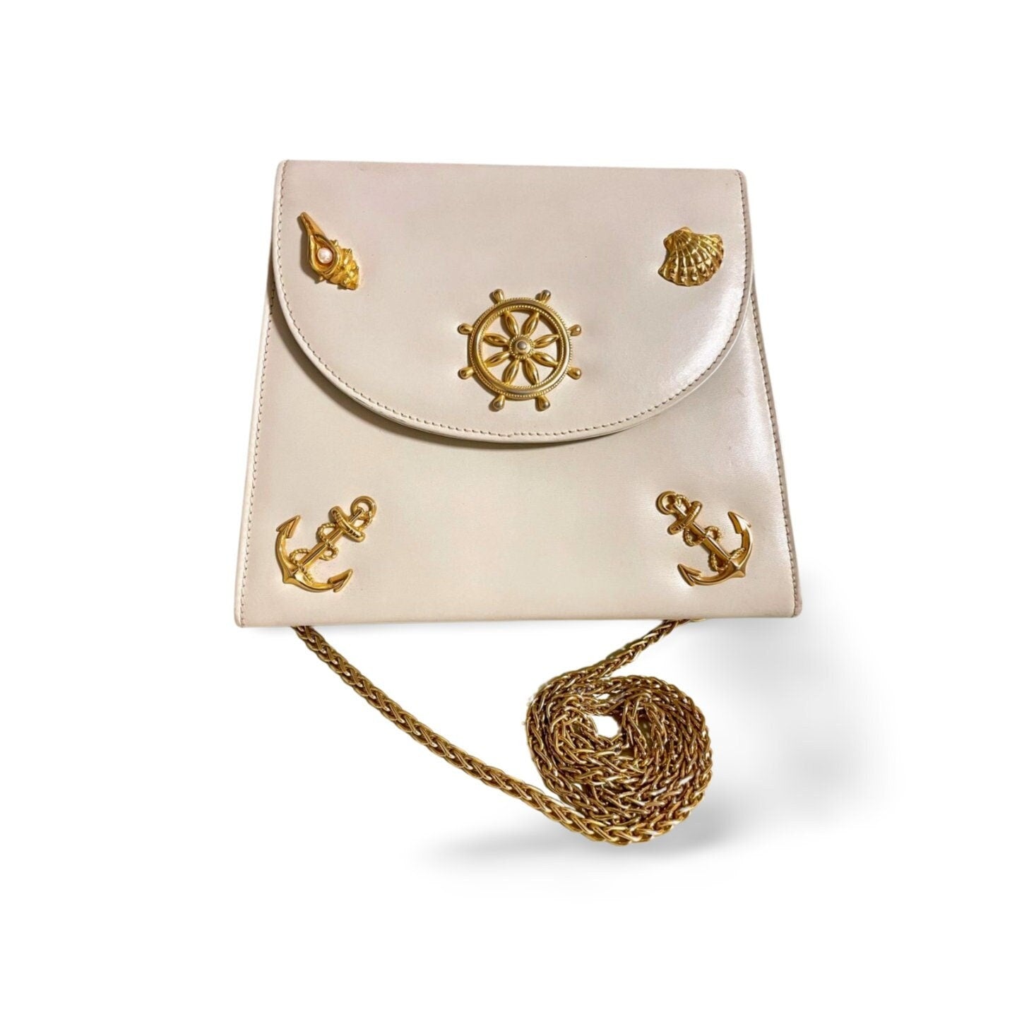 Vintage BALLY ivory white leather shoulder bag with chains and gold tone shell, ruddle, pearl, anchor motifs. 060310ya2