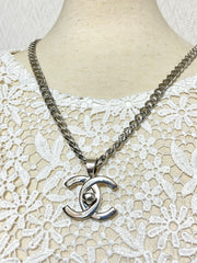 Vintage Chanel turn lock CC silver chain necklace. Double turn lock CC mark long necklace. 051003ac