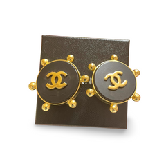 W3. Vintage CHANEL large round earrings with black and golden CC mark. Sun design. 050630ac