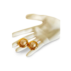 Vintage CHANEL golden round earrings with faux pearl and matelasse gold frame. 060728br10