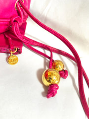 Vintage CHANEL fusia pink lambskin hobo bucket shoulder bag with CC golden balls and CC stitch mark. 050919ac1