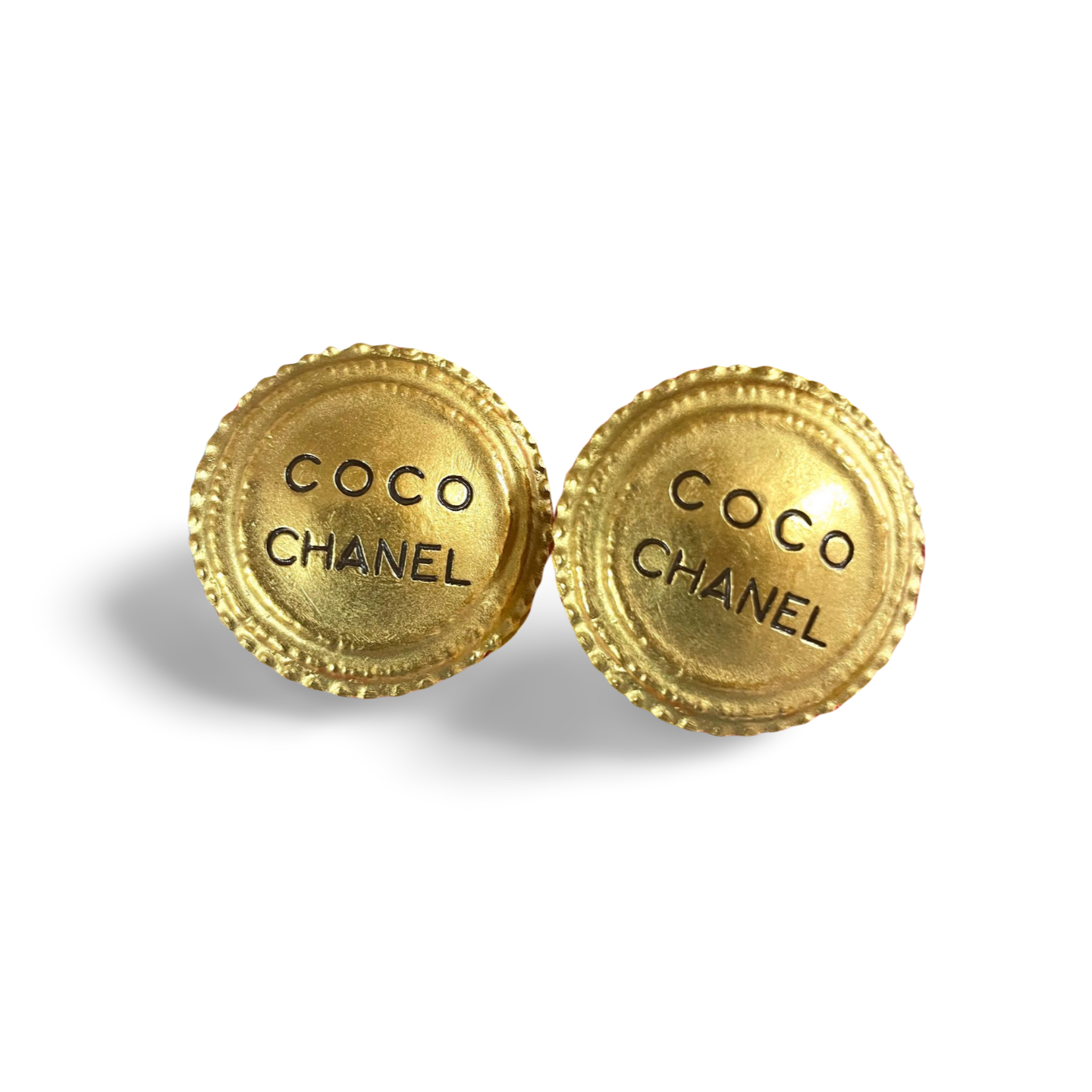 Vintage CHANEL golden round earrings with logo. Cookie biscuit design. Unique and fun jewelry. 050630ya1
