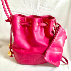 Vintage CHANEL fusia pink lambskin hobo bucket shoulder bag with CC golden balls and CC stitch mark. 050919ac1