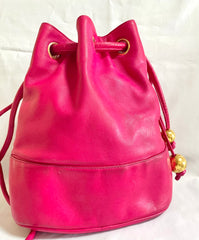 Vintage CHANEL fusia pink lambskin hobo bucket shoulder bag with CC golden balls and CC stitch mark. 050919ac1