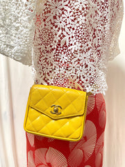 Vintage CHANEL 2.55 yellow caviar fanny pack, waist bag, belt bag and golden CC hock. Would fit waist 28”~ 32”(71-81.5cm). 070107ac1