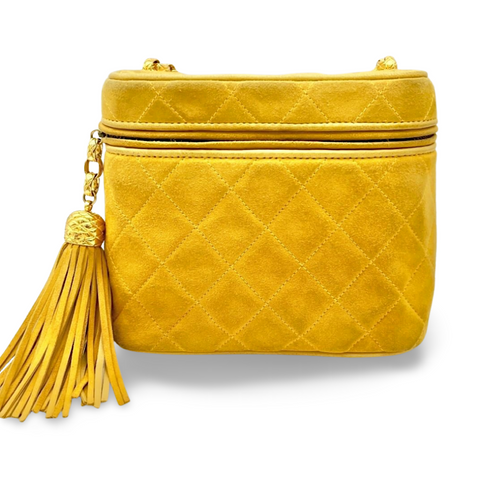 Vintage CHANEL yellow suede leather chain shoulder bag with CC tassel in lunchbox shape. 060910ac1