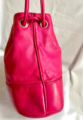 Vintage CHANEL fusia pink lambskin hobo bucket shoulder bag with CC golden balls and CC stitch mark. 050919ac1