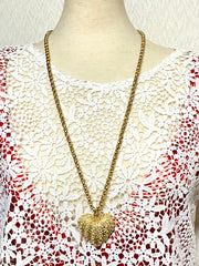 MINT. Vintage NINA RICCI skinny chain necklace with crystal heart logo top. 050918ya1