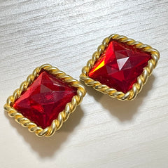 Vintage Celine pyramid cut stud design red gripoix earrings with square golden twisted frames. Gorgeous statement jewelry. 070128ac2