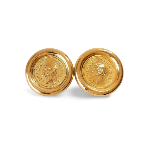 Vintage CHANEL golden round earrings with mademoiselle face and logo. Gorgeous jewlery. 061029ac1