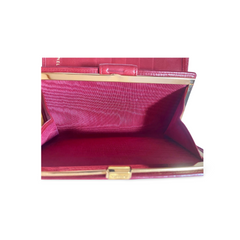 Vintage CHANEL lipstick red calfskin leather wallet with gold tone CC motif. Classic purse. 060810r3