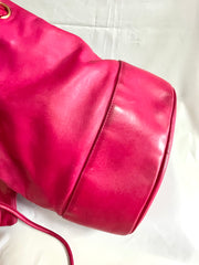 Vintage CHANEL fusia pink lambskin hobo bucket shoulder bag with CC golden balls and CC stitch mark. 050919ac1