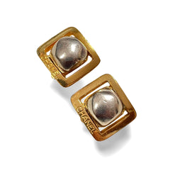 Vintage CHANEL metallic tone gripoix stone earrings in golden square shape. R0410111