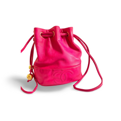 Vintage CHANEL fusia pink lambskin hobo bucket shoulder bag with CC golden balls and CC stitch mark. 050919ac1