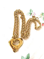 Vintage Chanel chain necklace with open heart and CC mark top. Gorgeous masterpiece. 06052815