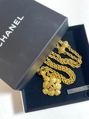 MINT. Vintage CHANEL chain necklace with large arabesque petal flower pendant top and CC mark. Gorgeous masterpiece jewelry. 050510ra4