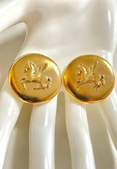 Vintage HERMES gold tone round earrings with Pegasus. 3cm width. Fabulous jewelry piece back in the old era. 050610ya