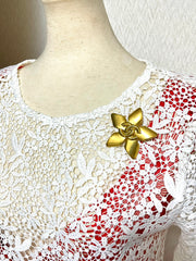 Vintage CHANEL Gold tone star, flower brooch with CC mark. Elegant and classic. Best vintage gift. 050817ys2