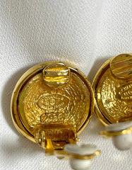 W2 Vintage CHANEL gold tone round earrings with 3D CC mark. Classic vintage Chanel jewelry. 041205an6