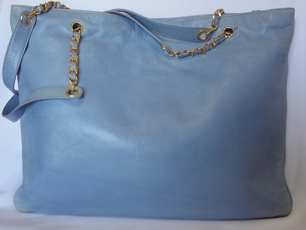 Vintage CHANEL milky blue calf leather extra large chain shoulder