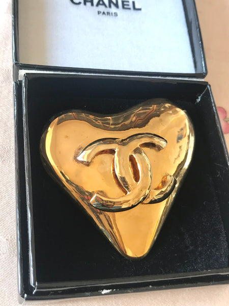 Chanel Vintage Gold Metal Cambon Paris Arrow and Heart CC Brooch, 1993, Vintage Jewelry (Very Good)