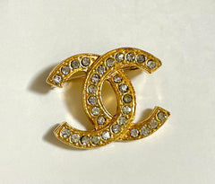 Vintage Chanel mini CC brooch with crystal stones. Classic jewelry piece. Great gift. 0408181
