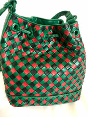 Vintage Bottega Veneta intrecciato woven green, red, and black leather hobo bucket, shoulder bag. Rare intrecciato purse back in the era.