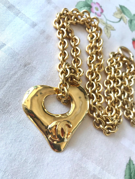 Vintage Chanel chain necklace with open heart and CC mark top. Gorgeous  masterpiece.