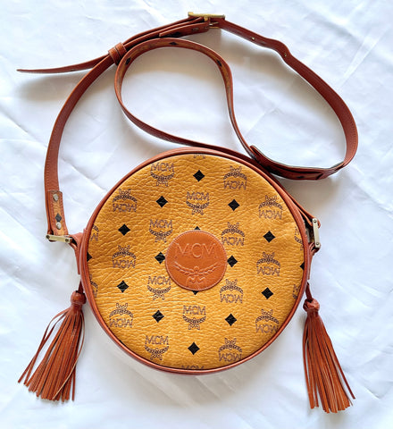 Vintage MCM brown monogram round shape Suzy Wong shoulder bag with leather trimmings. Unisex. Designed by Michael Cromer. 050308m1