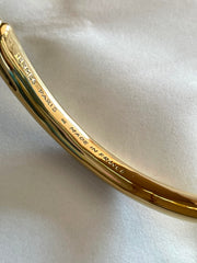 Vintage Hermes golden horse head design bangle, bracelet. Beautiful classic jewelry from Hermes. 0411101