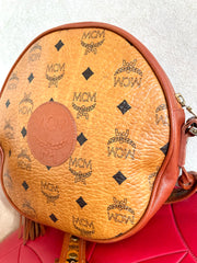 Vintage MCM brown monogram round Suzy Wong shoulder bag with brown leather trimmings. Designed by Michael Cromer. Unisex. 050120an9