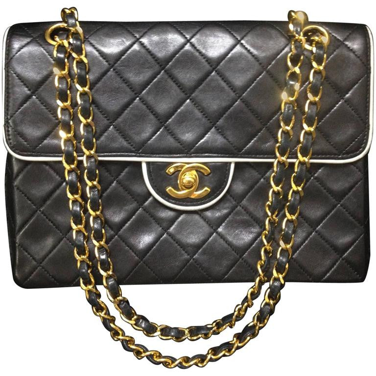 chanel black quilted bag gold chain