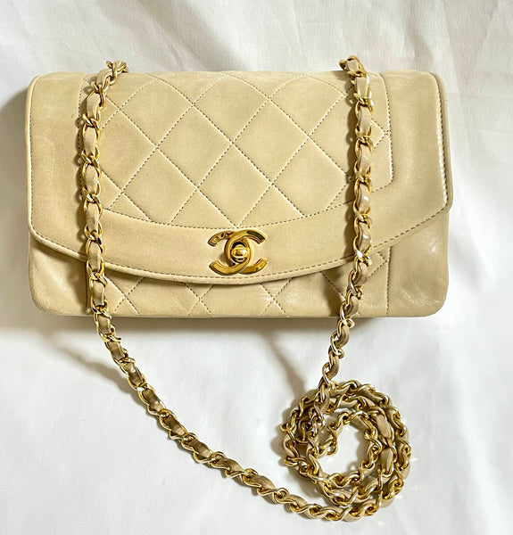 Authentic Chanel Classic Vintage Diana Small Beige Lambskin Flap