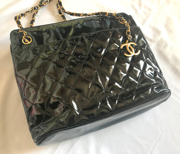 black and white chanel tote bag