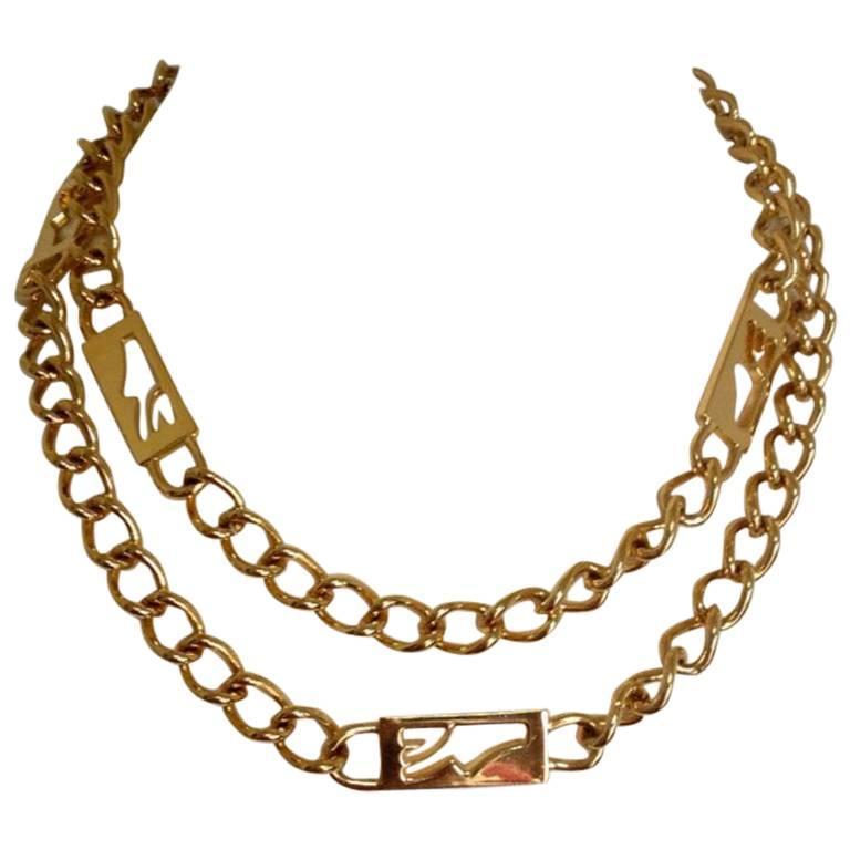MINT. Vintage Salvatore Ferragamo chain necklace with golden shoe charm. Can be worn as belt.
