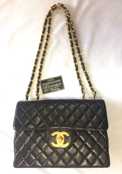 Chanel Timeless Maxi Jumbo Handbag in Black Quilted Grained Leather