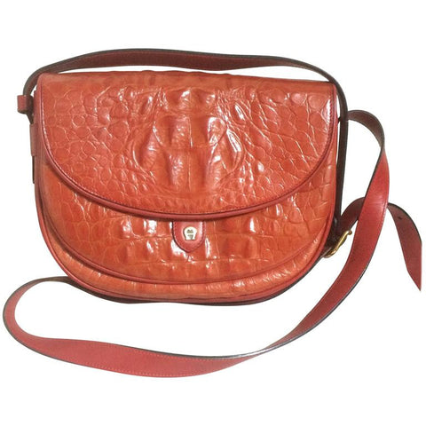 90s Vintage Etienne Aigner alligator embossed leather shoulder purse. Stunning color of deep orange