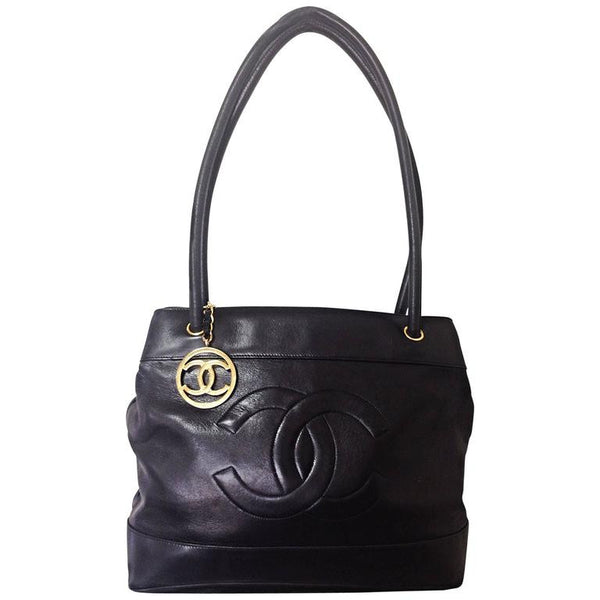 Vintage CHANEL black classic tote bag in nappa leather with gold