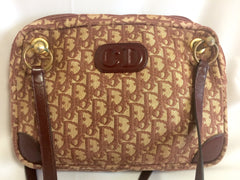 70's vintage Christian Dior wine trotter jacquard handbag with the gold tone large CD. ECLAIR zipper