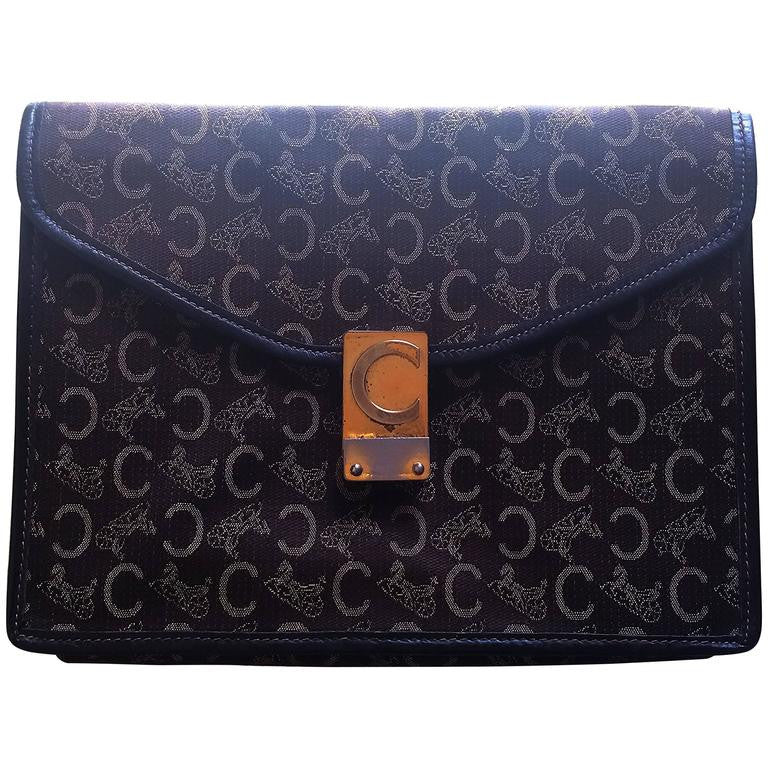 Vintage CELINE dark brown iconic carriage jacquard clutch bag with leather trimmings. Mini document case. Unisex use.