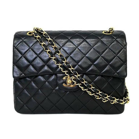 Vintage CHANEL black lambskin classic 2.55 double flap shoulder purse with golden chain straps. Make you even more chic. 061107k1ys