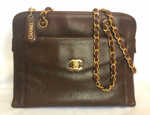 MINT. Vintage CHANEL brown caviar leather shoulder clutch bag with