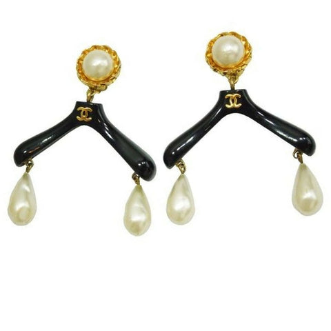 Vintage CHANEL black hanger design dangle earrings with