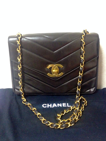 Vintage Chanel Chevron Shoulder Bag