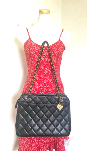 Chanel Vintage Caviar Shoulder Bag